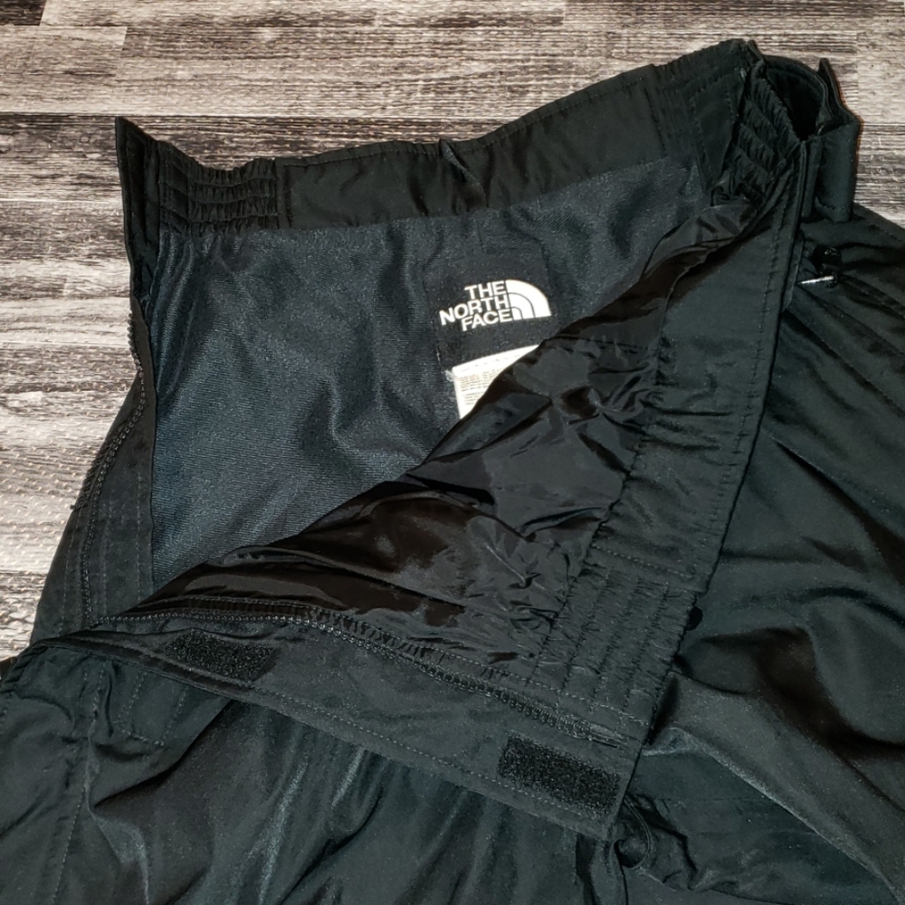 The North Face Ski Snowboard pants Black size 8